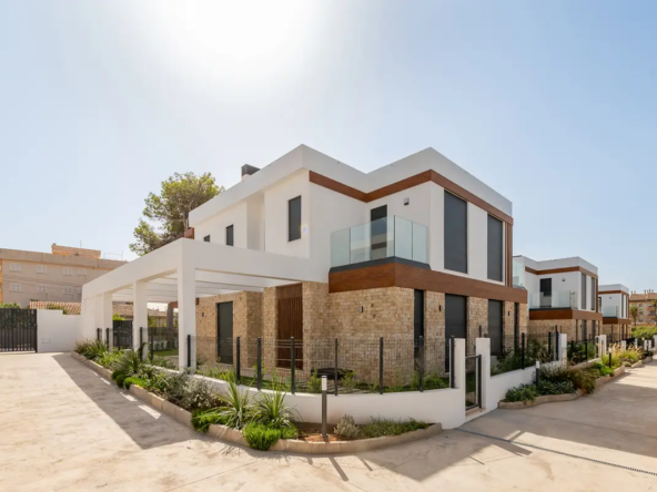 VENTA DE VIVIENDA EN CALA RATJADA